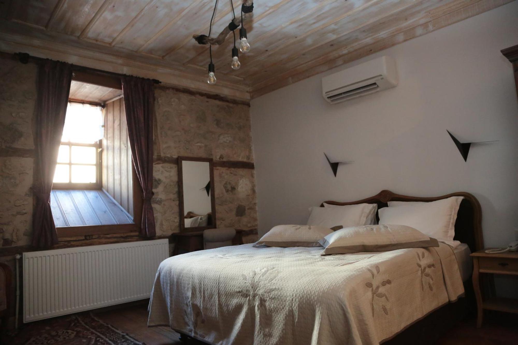 Isparta Historical Mansion Eskiciler Konagi - Cittaslow Egirdir Ruang foto