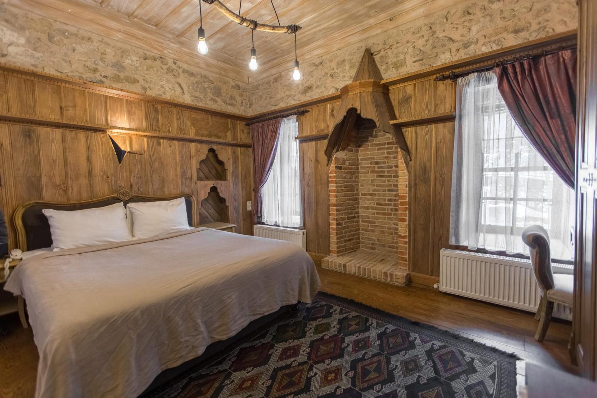 Isparta Historical Mansion Eskiciler Konagi - Cittaslow Egirdir Bagian luar foto