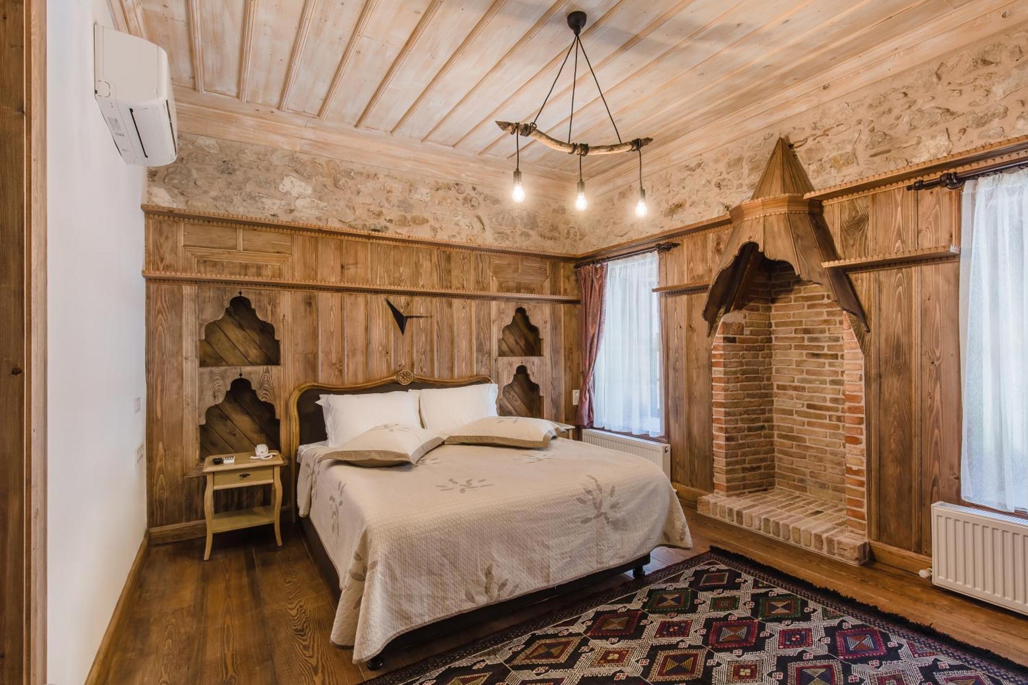 Isparta Historical Mansion Eskiciler Konagi - Cittaslow Egirdir Bagian luar foto