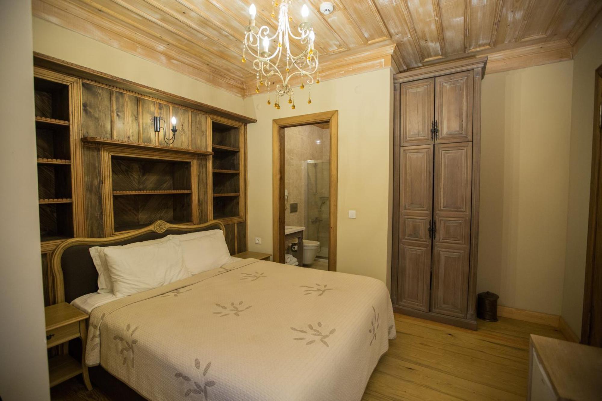 Isparta Historical Mansion Eskiciler Konagi - Cittaslow Egirdir Bagian luar foto
