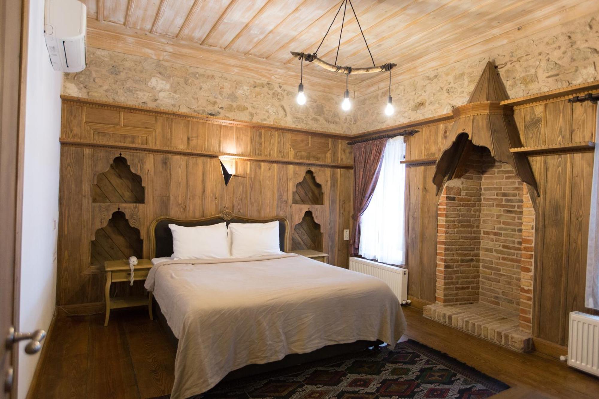 Isparta Historical Mansion Eskiciler Konagi - Cittaslow Egirdir Bagian luar foto
