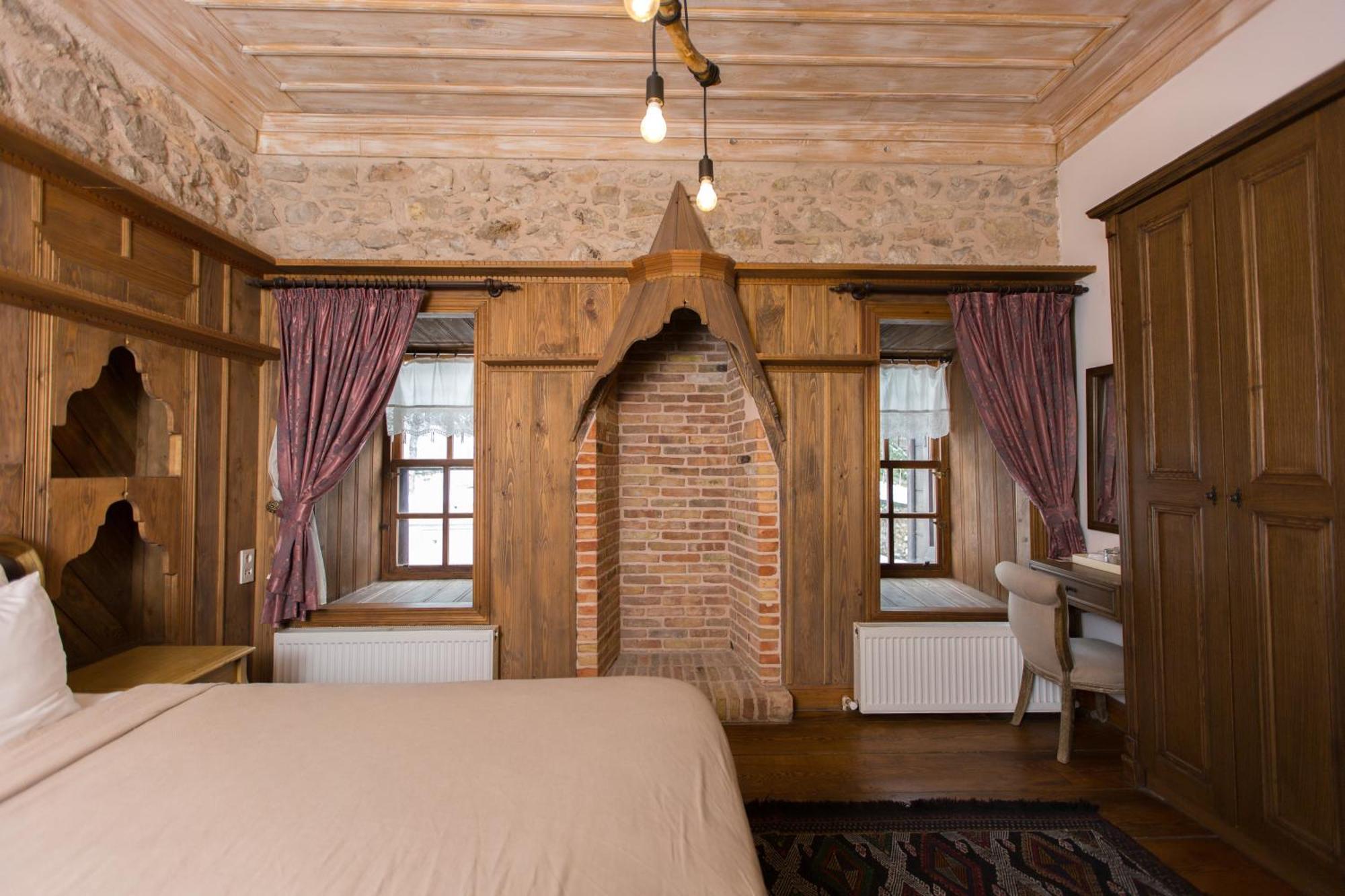 Isparta Historical Mansion Eskiciler Konagi - Cittaslow Egirdir Bagian luar foto