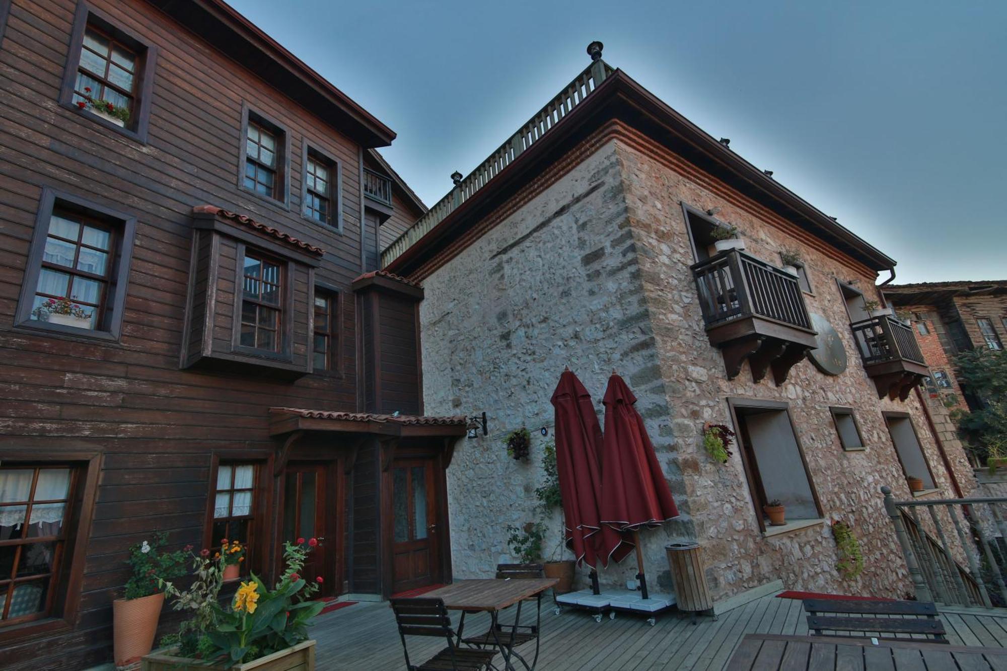 Isparta Historical Mansion Eskiciler Konagi - Cittaslow Egirdir Bagian luar foto